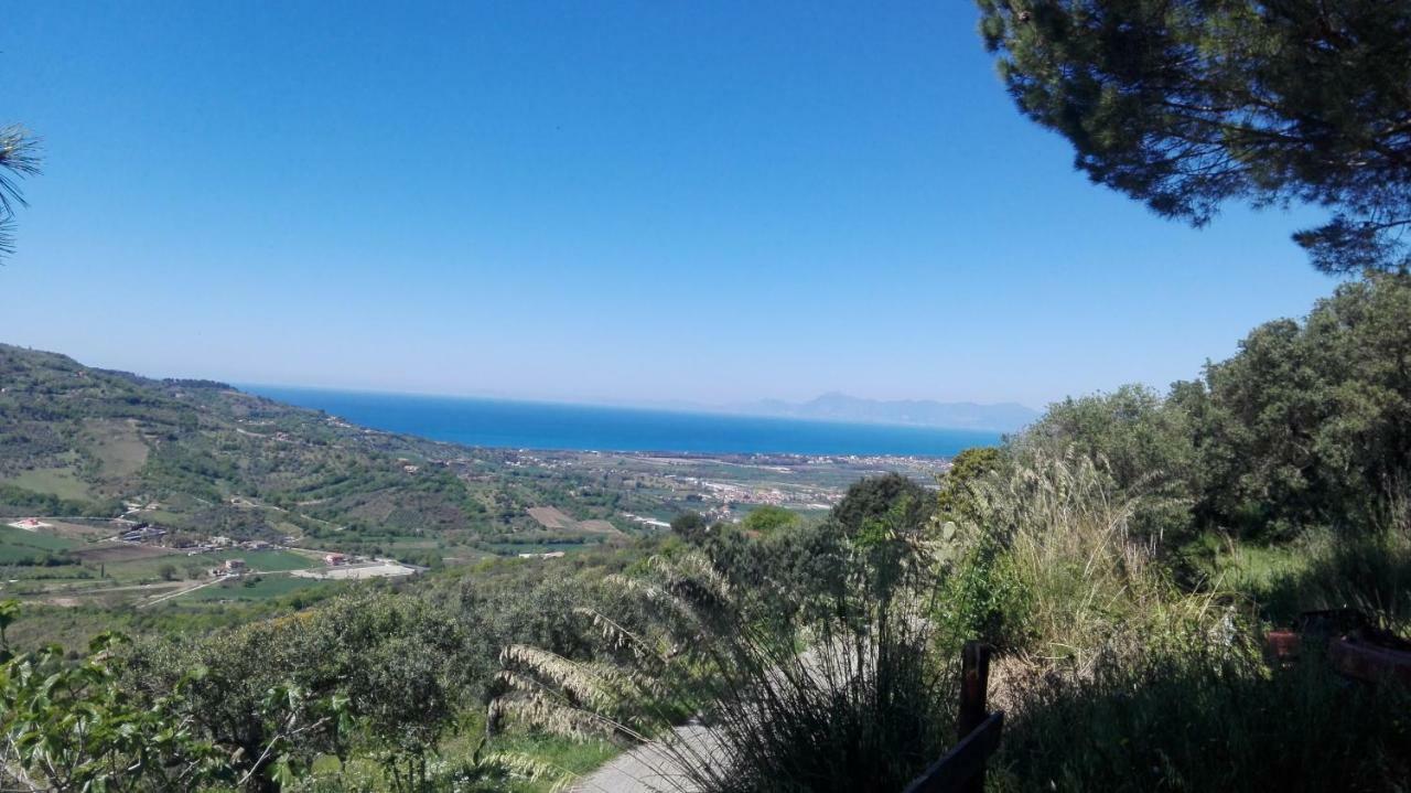 Casa Vacanze Diamante Ogliastro Cilento Exterior foto